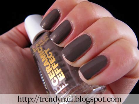 Nail Trend Layla Ceramic Effect Swatch Nuovi Colori Primavera