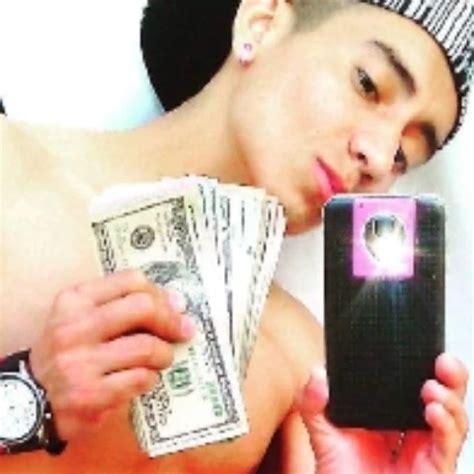 Beso Lujurioso De Alex Torres Y Rosemary Fox Ecuadorian Pornstar Porn