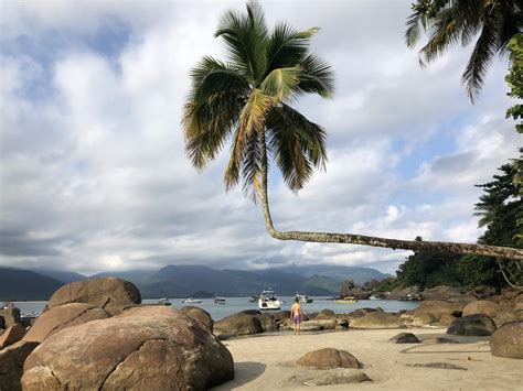 Como Conhecer E Acampar Na Praia Do Aventureiro Ilha Grande Nosso