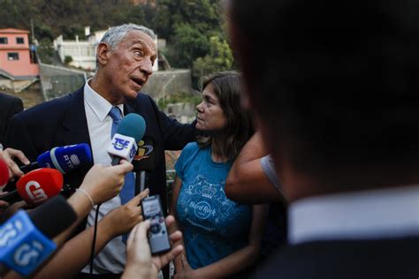 O Abraço De Marcelo Rebelo De Sousa Aos Madeirenses Fotogaleria