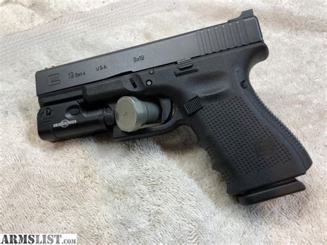 Armslist For Saletrade Glock 19 Gen 4 Usa Warren Sightsurefire