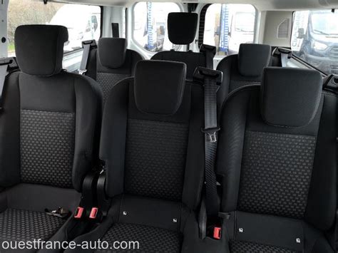 Location Minibus Places Angers Tendance