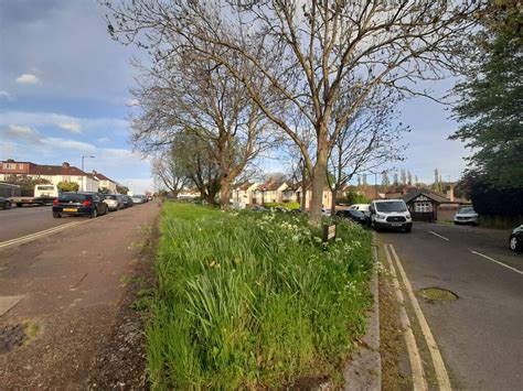 Dors Avenue At The Junction Of Wood Lane © David Howard Cc By Sa20 Geograph Britain And Ireland