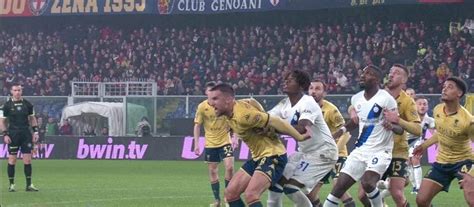 Il Gol Di Arnautovic In Genoa Inter Era Da Annullare Un Precedente