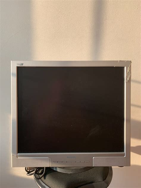 Philips 19 Inch Lcd Monitor Pc Computers And Tech Parts And Accessories