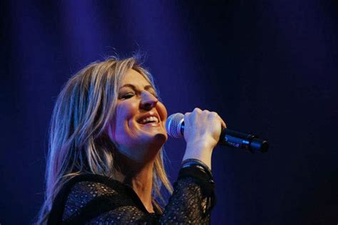 Just Entertainment Darlene Zschech Diagnosed With Breast Cancer