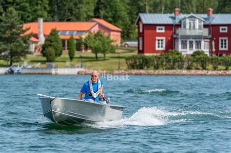 Buster Mini: Prices, Specs, Reviews and Sales Information - itBoat