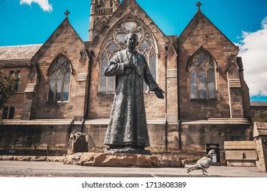 6,087 Statue Pigeon Images, Stock Photos & Vectors | Shutterstock