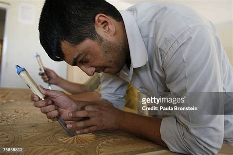 294 Master Carver Stock Photos, High-Res Pictures, and Images - Getty ...