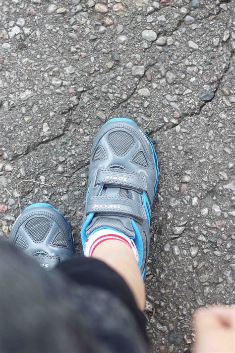 Heading Back-To-School with GEOX - sparkleshinylove