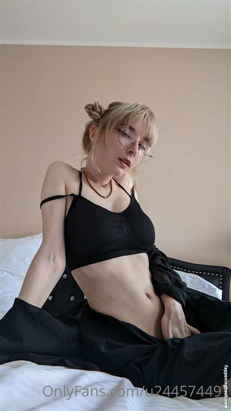 Alicemoonvip Alicemoonvip Nude OnlyFans Leaks The Fappening Photo 4246726 FappeningBook