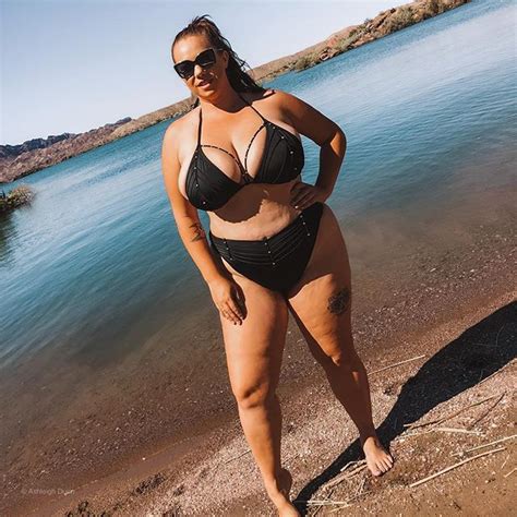 Curvy Swimwear Curvy Models Voluptuous Women Plus Size Model Female