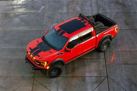 Shelbys Latest Ford F 150 Raptor Combines Baja Looks With 525 Hp Carscoops