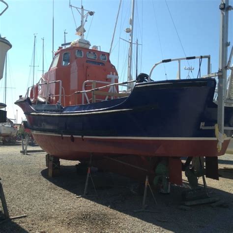 Photo 3 For Ex Rnli Waveney Class Charter Boat Charter Boat Class