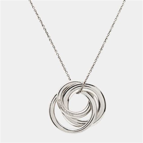 tiffany   interlocking circles sterling silver necklace