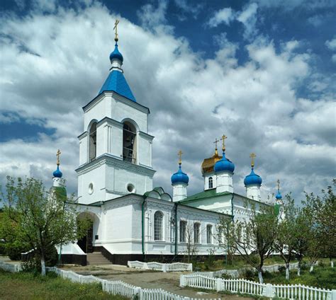 Токмак Цікаві місця • Пам'ятки • Що подивитись у Токмак?