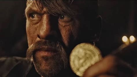 Максим Оса: Золото Песиголовця (2022) - дивитися онлайн в хорошій ...