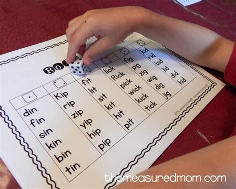 Roll And Read Games For Short I Words The Measured Mom