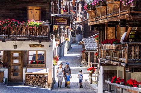 Village Guided Tour Of Grimentz Val DAnniviers Tourism Valais