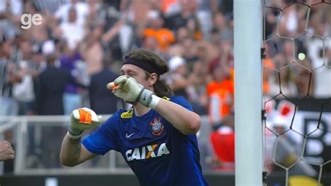 Em enquete Cássio é eleito o melhor goleiro da história do Corinthians