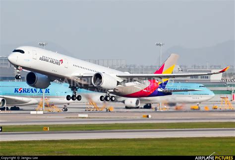 Hl8078 Asiana Airlines Airbus A350 900 At Seoul Incheon Photo Id