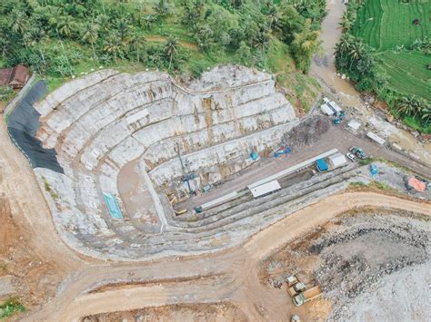 Bendungan Bagong Trenggalek Lengkapi Proyek Waduk Di Jawa Timur