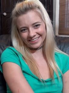 Riley Star Hot Crazy Mess BabeSource