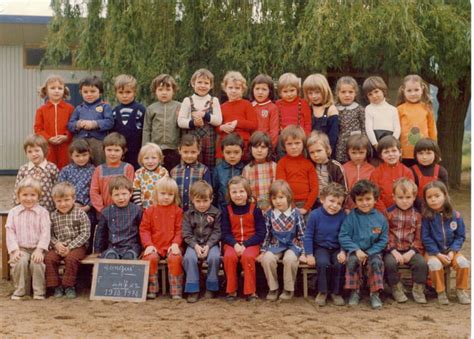 Photo De Classe Moyenne Section De Ecole Maternelle