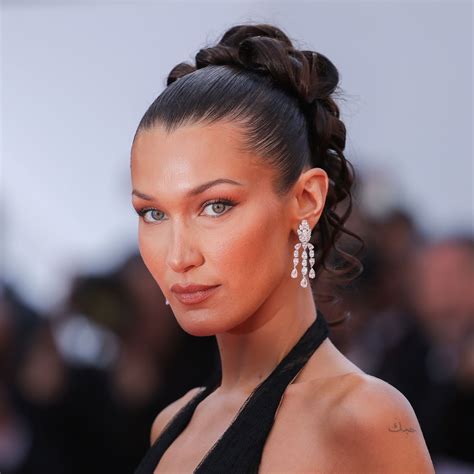 Bella Hadid Brings Back Y K Bikini Trend This Summer See Her Latest Look