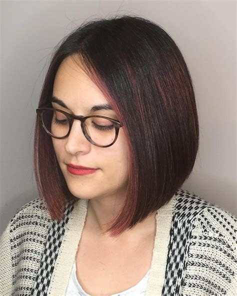 28 Most Flattering Bob Haircuts For Round Faces In 2019