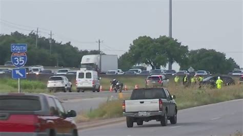 Deadly Crash On Southbound I 35