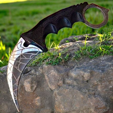 Invencible Cl Navaja Karambit Silver Spider Cuchillo De Caza De Acero Ac