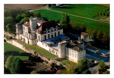 Lameublement Du Château De Duras Antiquités Niccoletti