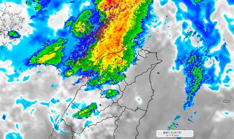 春雨開炸！首道春雷響了 彭啟明：有點晚到但還是流淚了 Ettoday生活新聞 Ettoday新聞雲