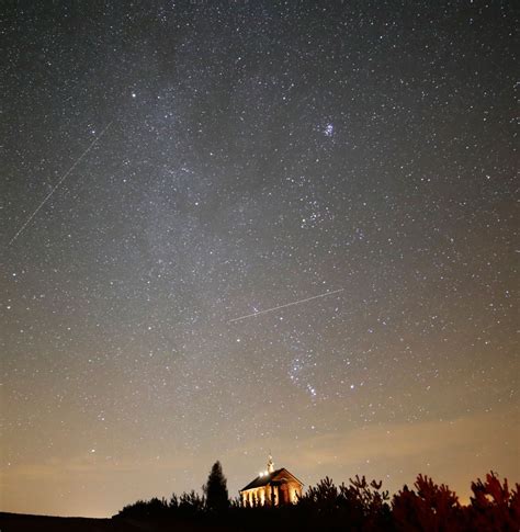 Relatos Do Povo Veja Imagens Da Chuva De Meteoros Da Constela O De G Meos