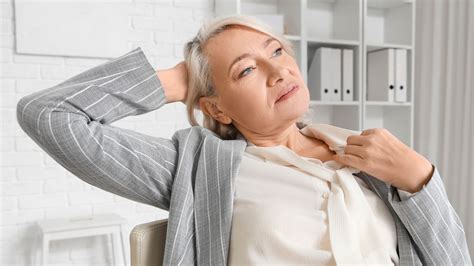 Entendiendo La Menopausia Consejos Para Sobrellevar Sus Cambios Clinica Premium Clinica Premium