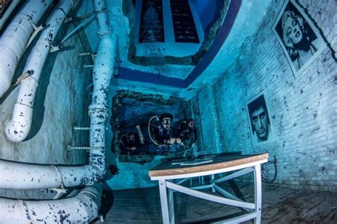 Deep Dive Dubai Opens Worlds First Underwater City