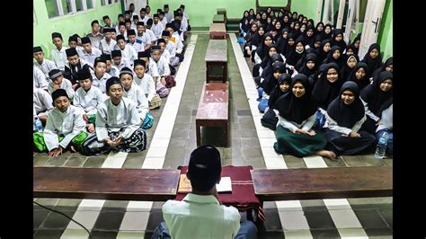 Amaliyah Istighosah Sholawat Barjanji Pondok Pesantren Al Mahalli