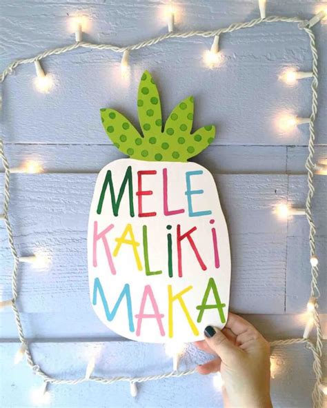 31 Hawaiian Christmas Decorations to Brighten Your Holiday