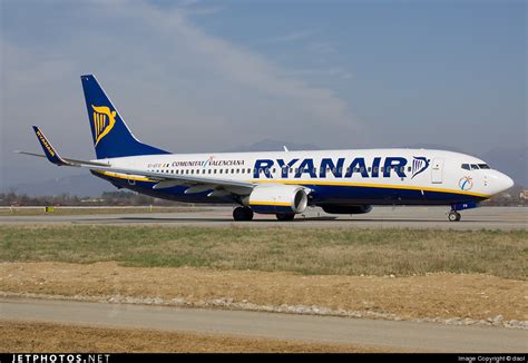 EI EFO Boeing 737 8AS Ryanair Daol JetPhotos