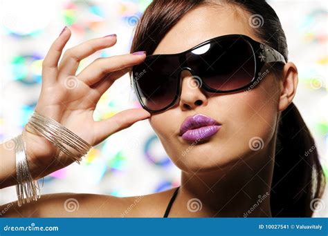 Glamour Girl With Sunglasses Stock Image Image Of Accessories Lipstick 10027541