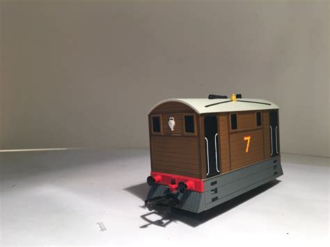 Hornby Thomas Tank Engine Toby Tram No 7 Oo Scale Penduke Models