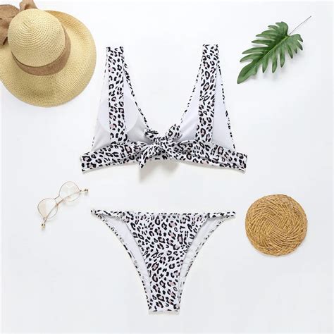 Nach Maß Heißer Frauen Sexy Gedruckt Strand Tragen Mädchen Sommer Zwei Stück Bademode Bikini