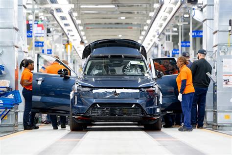 Volvo Cars Plans Us Production Expansion To Offset Tariffs Evmagz