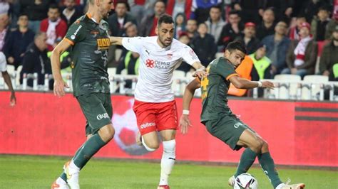 Sivasspor Alanyaspor Rekabetinde 11 Randevu Futbol Haberleri Spor