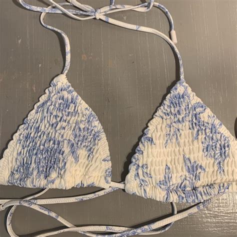 Triangl Women S Blue And White Bikini And Tankini Tops Depop