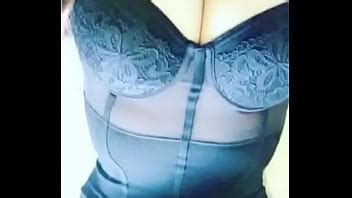 Relajada en dia de descansó XVIDEOS