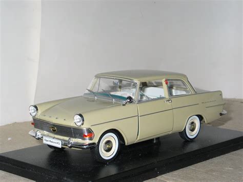 Opel Rekord P2 1 24 från Hachette Opel Collec Köp på Tradera