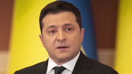 Guerre En Ukraine Qui Est Volodymyr Zelensky La Cible Num Ro Un Des