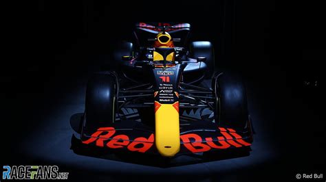 First Red Bull Present Of New F Car Racefans F Red Bull